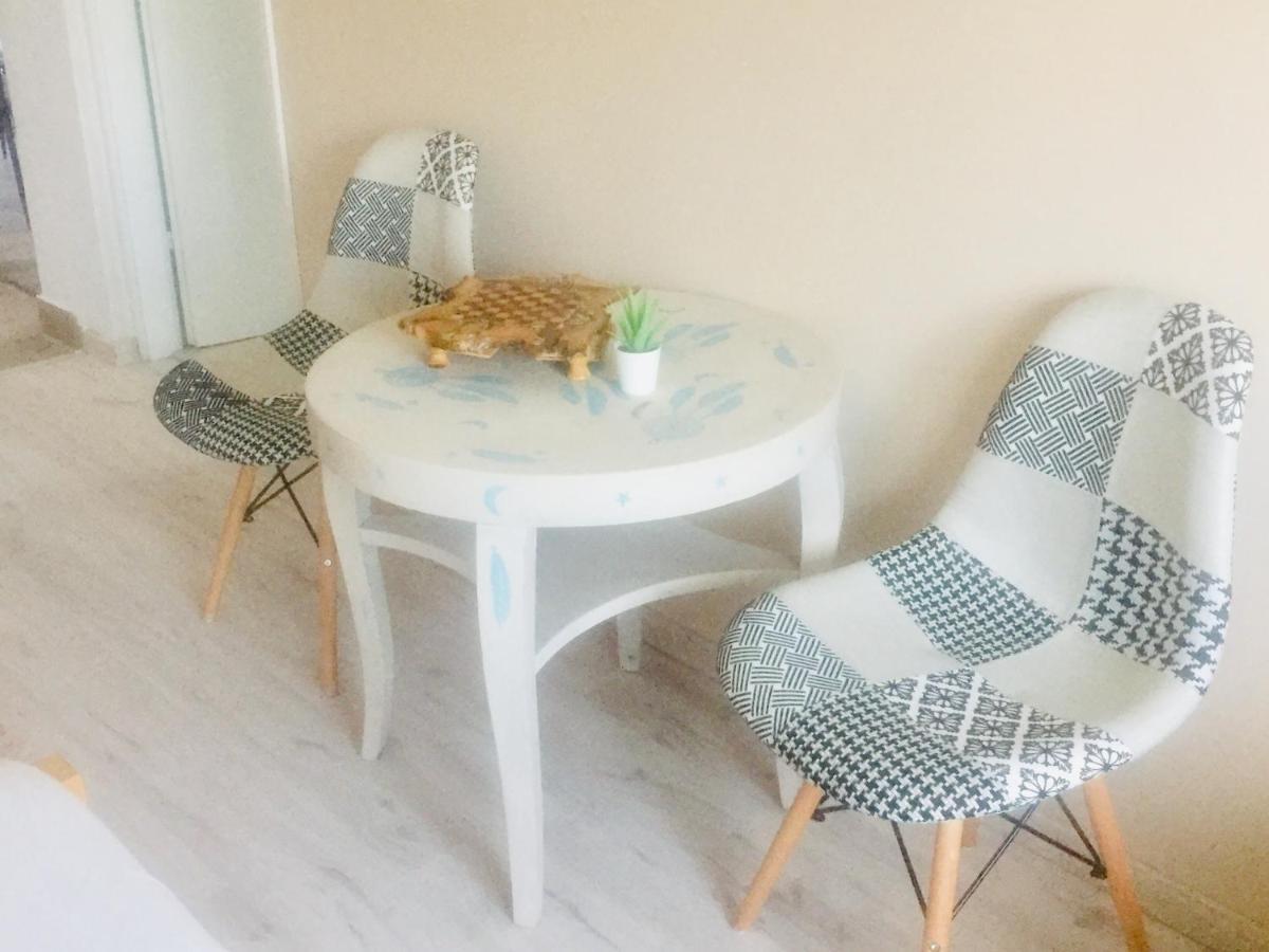 Lelle-Kert Apartman 02 Balatonlelle Zewnętrze zdjęcie