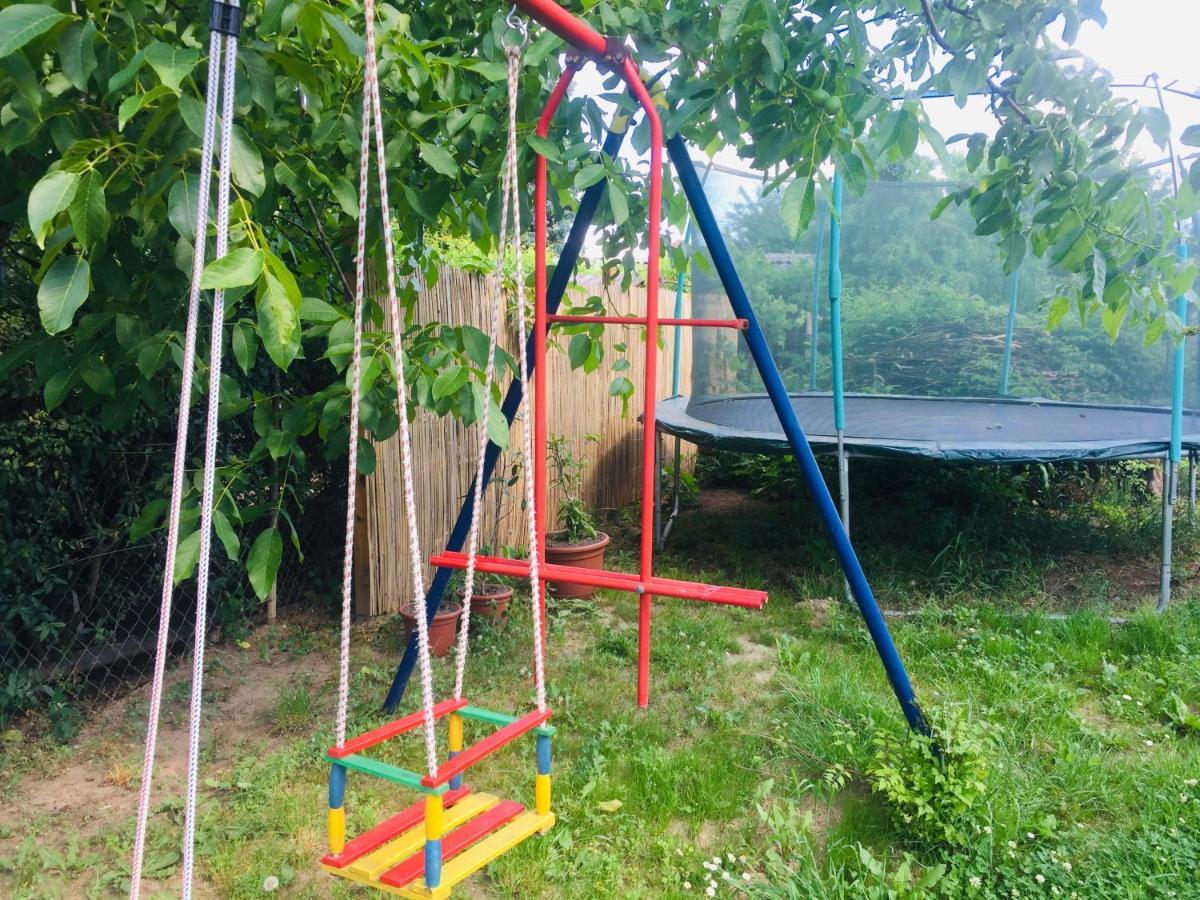 Lelle-Kert Apartman 02 Balatonlelle Zewnętrze zdjęcie